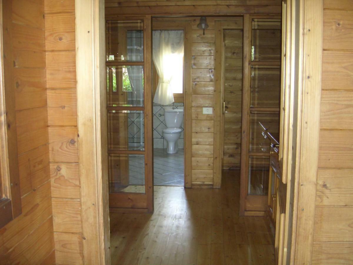 L'oasi di Ambra CHALET Ardea Esterno foto