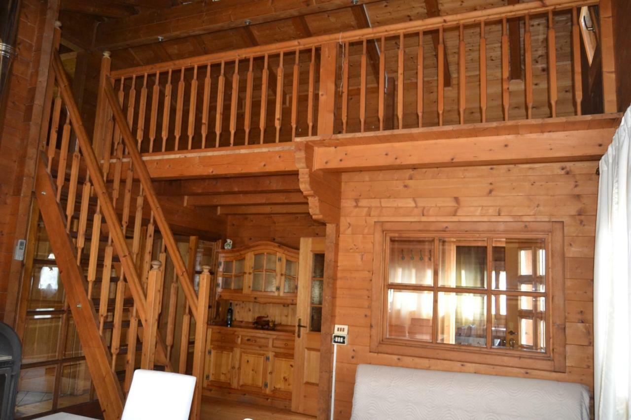 L'oasi di Ambra CHALET Ardea Esterno foto